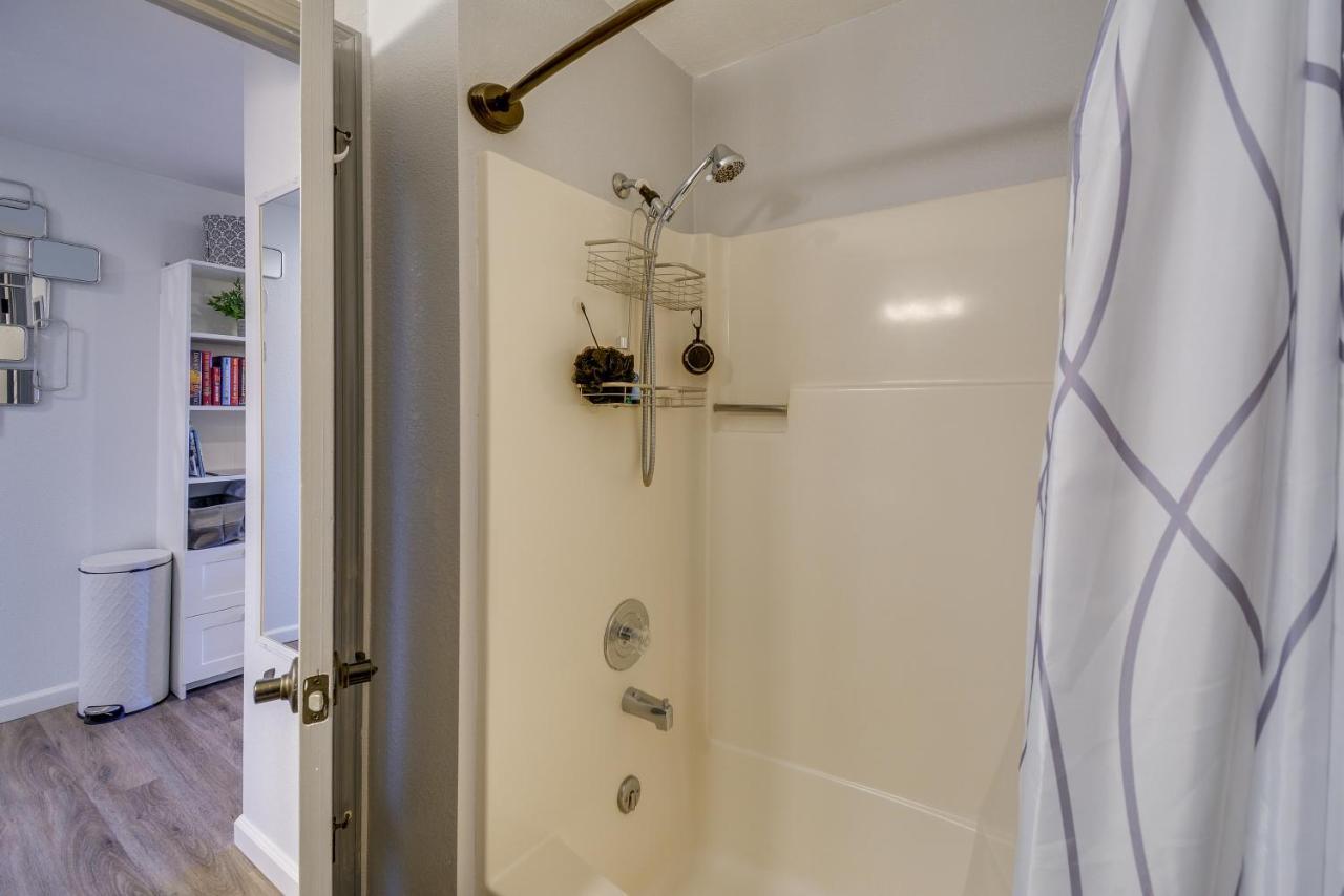 Ocean Shores Condo Walk To The Beach! Екстер'єр фото